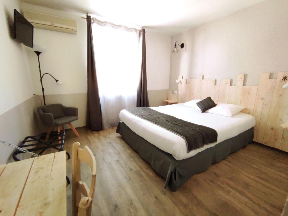 Logis Le Nid Du Pont De Gau Aparthotel Saintes-Maries-de-la-Mer Eksteriør bilde