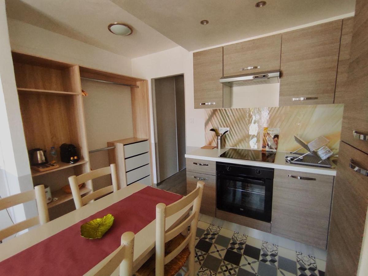 Logis Le Nid Du Pont De Gau Aparthotel Saintes-Maries-de-la-Mer Eksteriør bilde