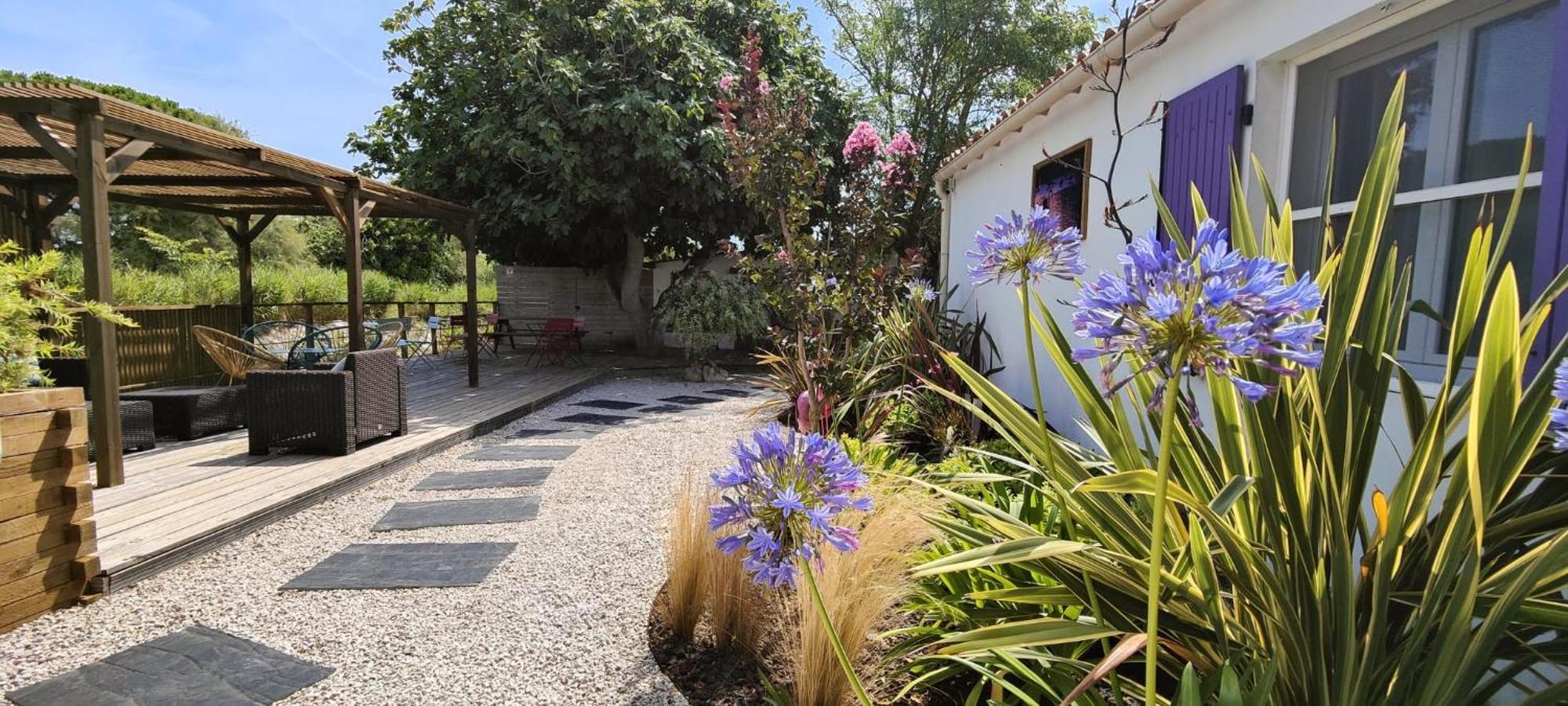 Logis Le Nid Du Pont De Gau Aparthotel Saintes-Maries-de-la-Mer Eksteriør bilde